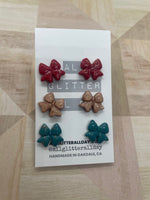 Sparkly bow stud pack